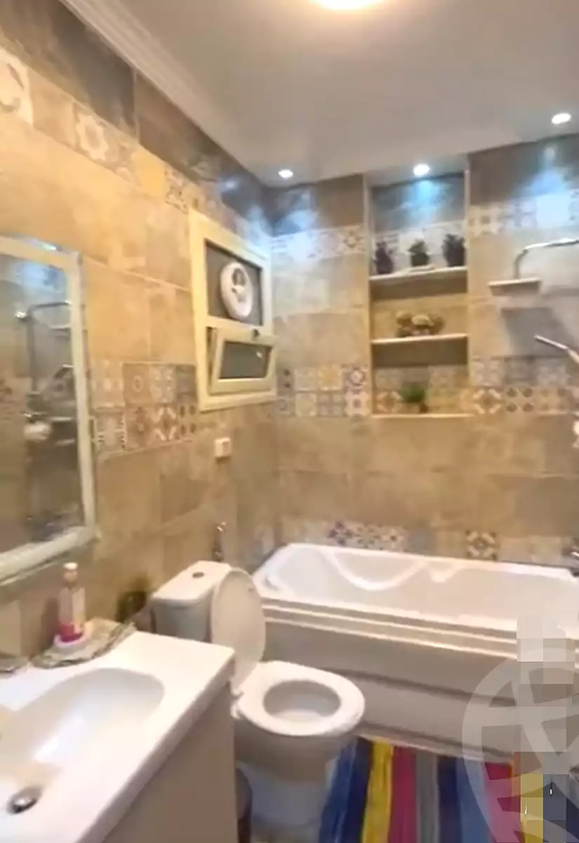 https://aqarmap.com.eg/en/listing/7051535-for-sale-cairo-shoubra-el-mzalat