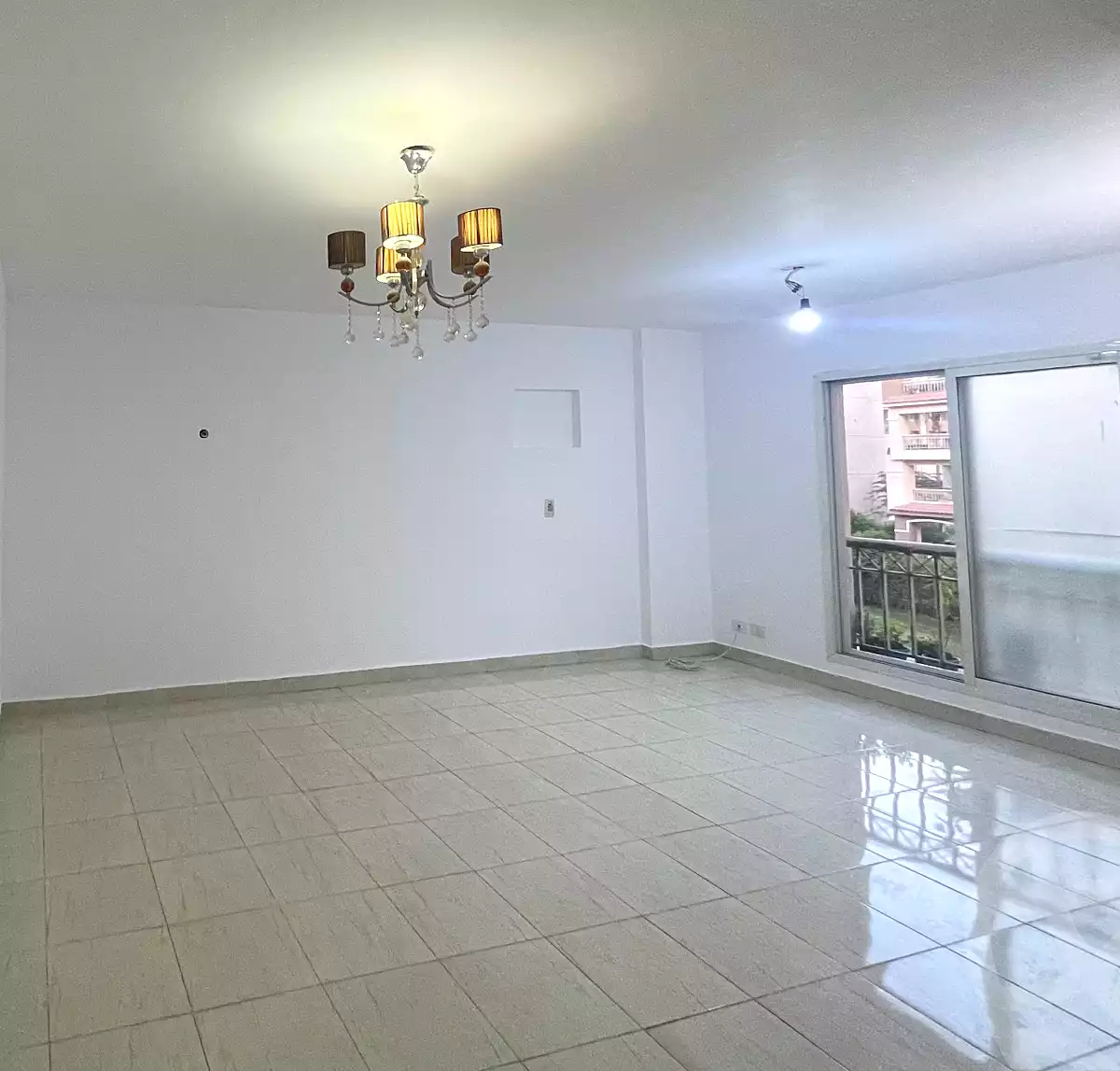 https://aqarmap.com.eg/ar/listing/7051536-for-rent-cairo-new-administrative-capital-r7-celia-mntq-l-mrt-1