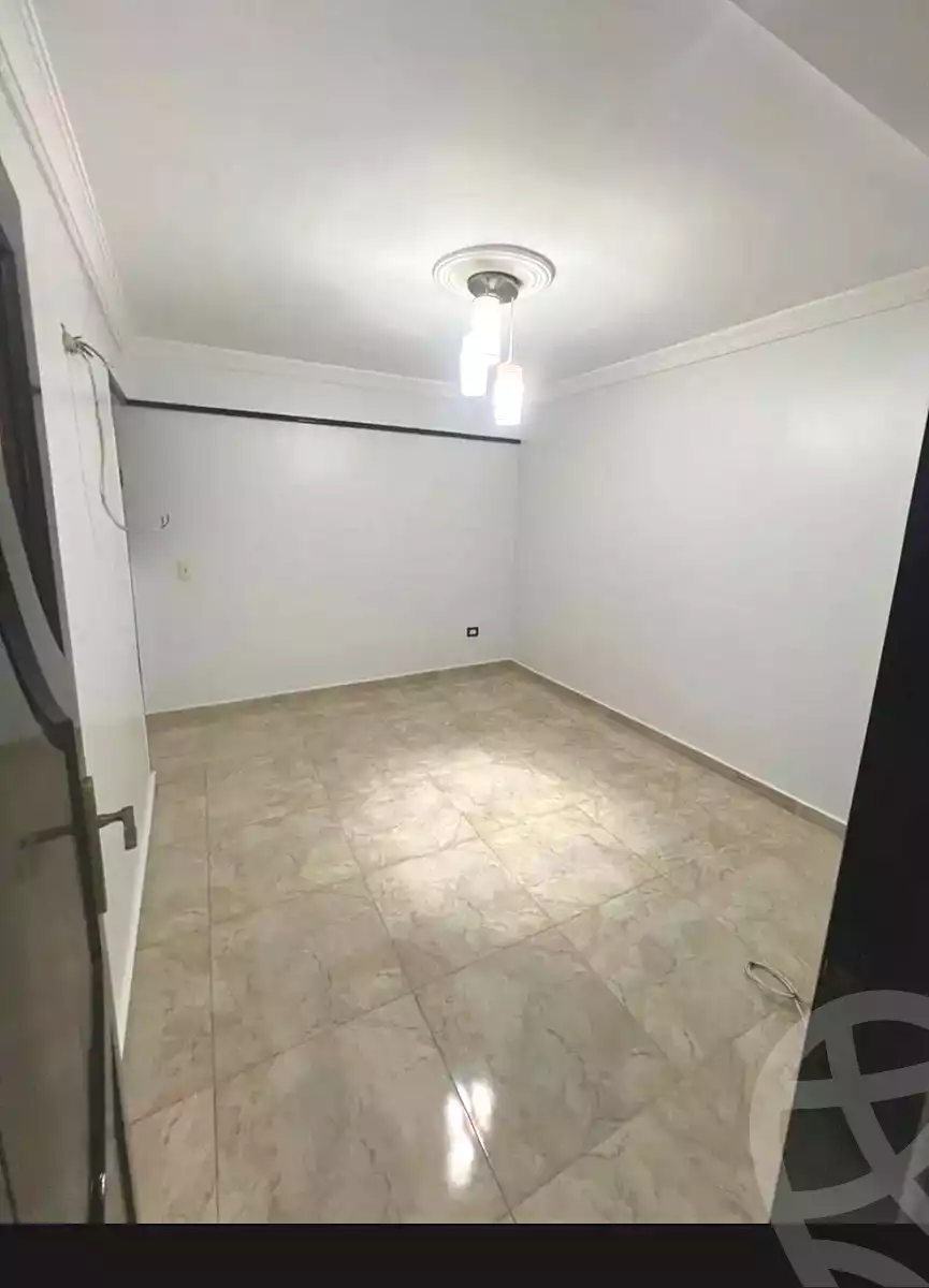 https://aqarmap.com.eg/ar/listing/7051575-for-sale-alexandria-el-mandara-shr-jml-bd-lnsr