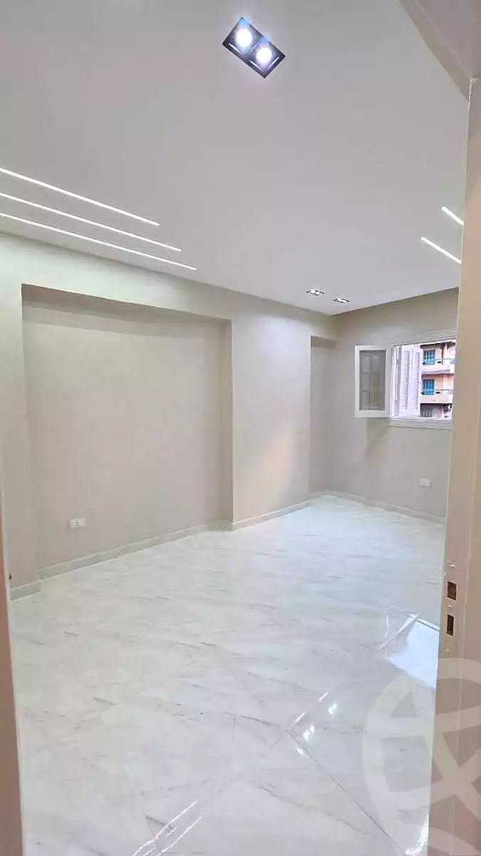 https://aqarmap.com.eg/ar/listing/7051359-for-sale-alexandria-el-mandara-alex-el-mandara-bahri