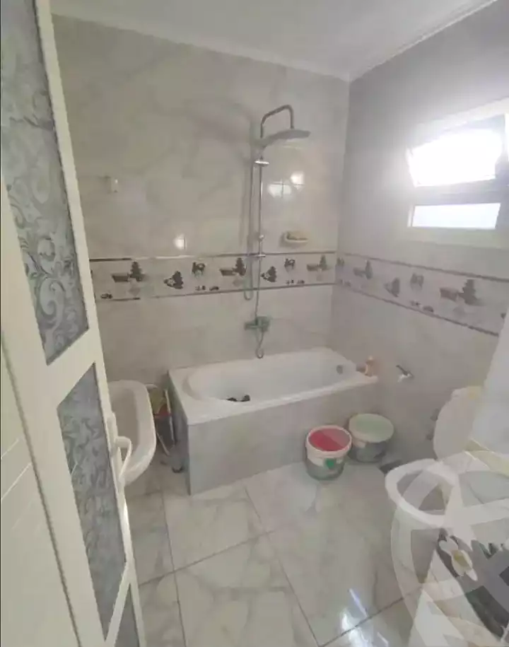 https://aqarmap.com.eg/en/listing/7051632-for-sale-alexandria-al-agamy-ibrahim-el-aowam-st