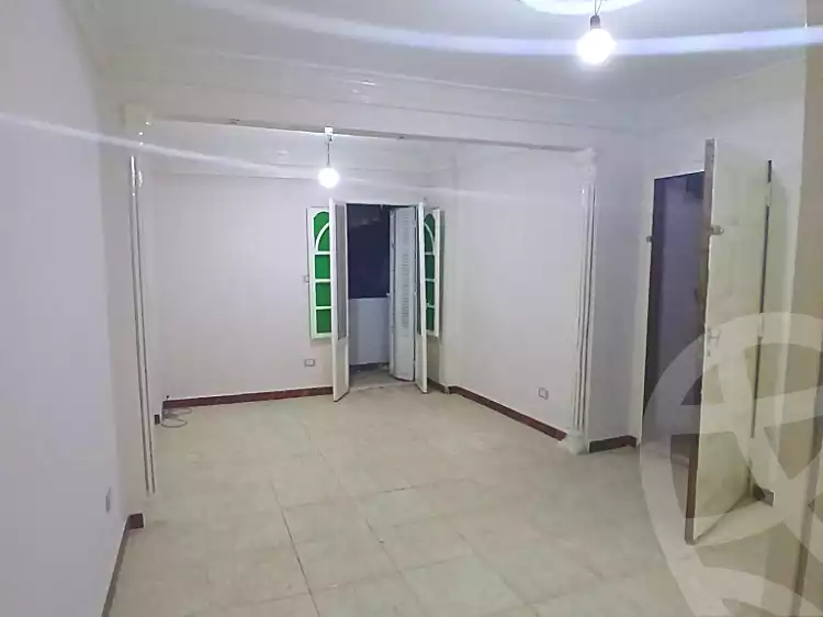 https://aqarmap.com.eg/en/listing/7050193-for-sale-alexandria-lsywf-el-falki