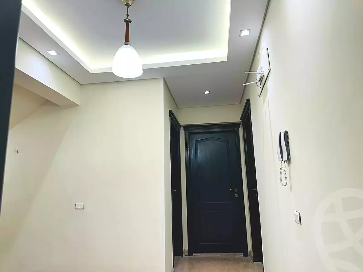 https://aqarmap.com.eg/ar/listing/7051682-for-sale-cairo-new-cairo-compounds-byljyw