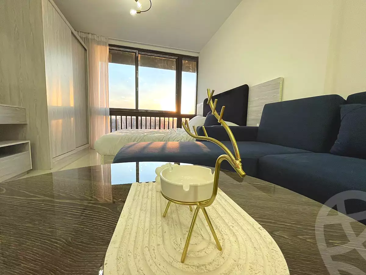 https://aqarmap.com.eg/ar/listing/7051758-for-rent-cairo-new-cairo-compounds-nyoum-nyw-kyrw