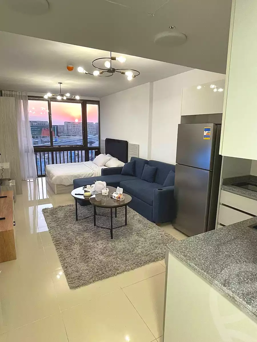 https://aqarmap.com.eg/ar/listing/7051758-for-rent-cairo-new-cairo-compounds-nyoum-nyw-kyrw