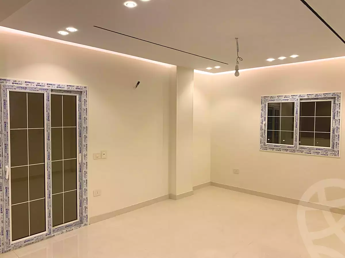 https://aqarmap.com.eg/ar/listing/7051885-for-sale-cairo-new-cairo-compounds-kmbwnd-ldf-lwtny