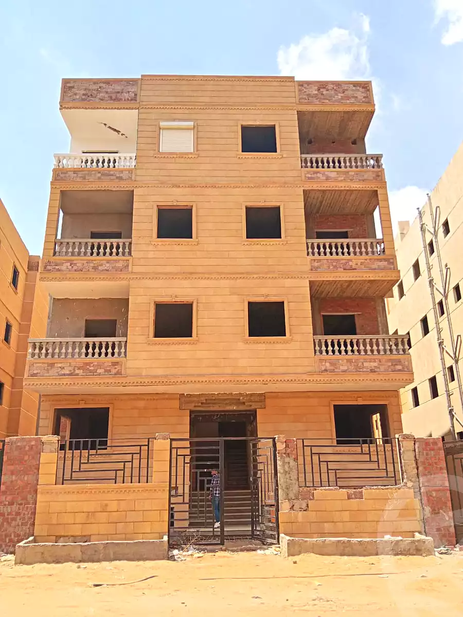 https://aqarmap.com.eg/en/listing/7051915-for-sale-cairo-badr-city-hai-el-ashgar-featured-neighborhood-bait-el-watan