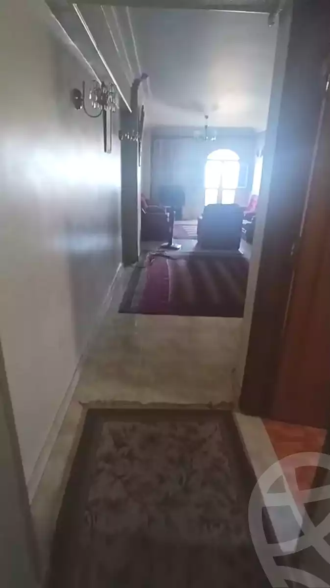 https://aqarmap.com.eg/ar/listing/7052083-for-sale-cairo-shoubra-ltr-lbwlqy