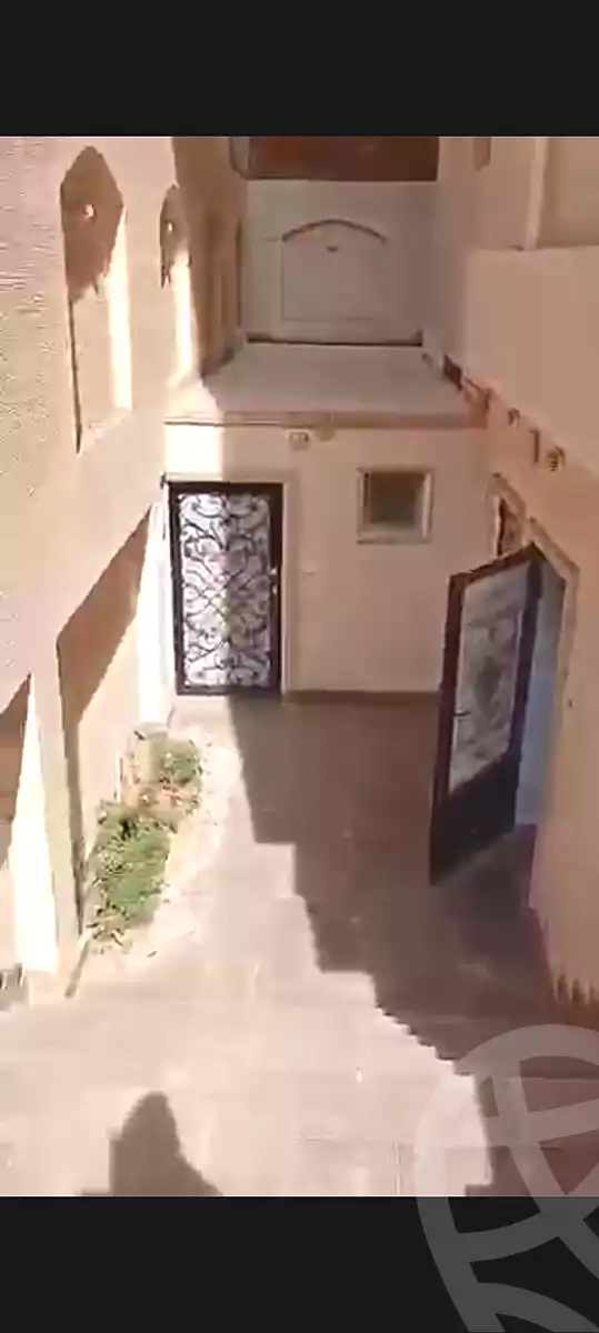 https://aqarmap.com.eg/ar/listing/7052131-for-sale-cairo-new-cairo-compounds-jrdyny-hyts-3