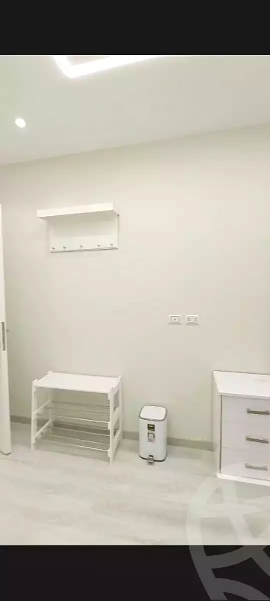 https://aqarmap.com.eg/ar/listing/7052203-for-sale-cairo-new-cairo-ganob-el-akadamiya-south-academy-z