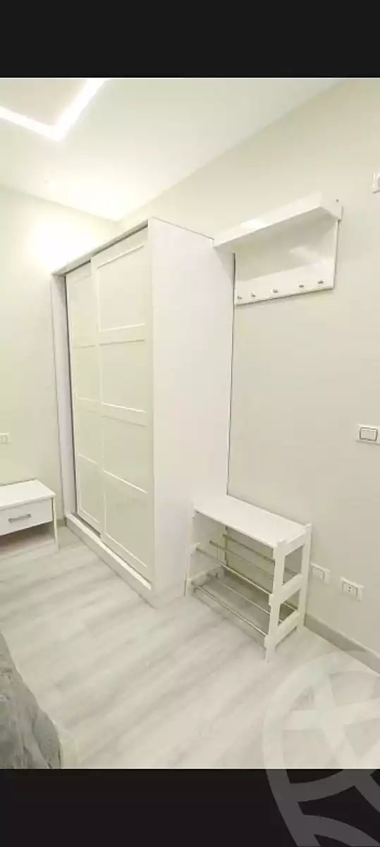 https://aqarmap.com.eg/ar/listing/7052203-for-sale-cairo-new-cairo-ganob-el-akadamiya-south-academy-z