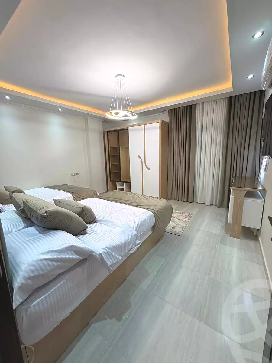 https://aqarmap.com.eg/ar/listing/7052233-for-sale-cairo-new-cairo-compounds-mwrd-fq-llttwyr