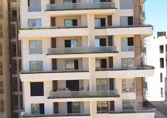 https://aqarmap.com.eg/en/listing/7052463-for-sale-cairo-new-administrative-capital-r8-tj-msr