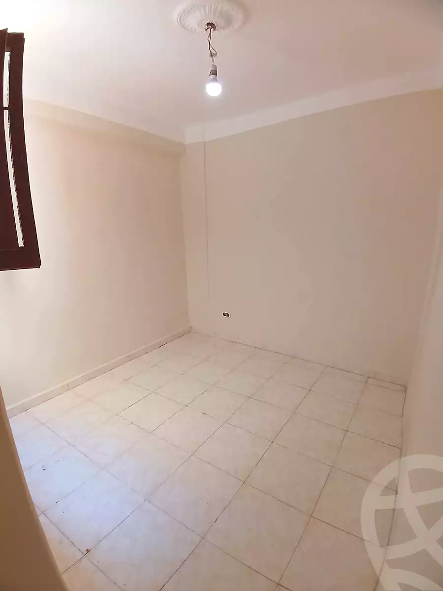 https://aqarmap.com.eg/ar/listing/7052465-for-sale-alexandria-lsywf-el-falki