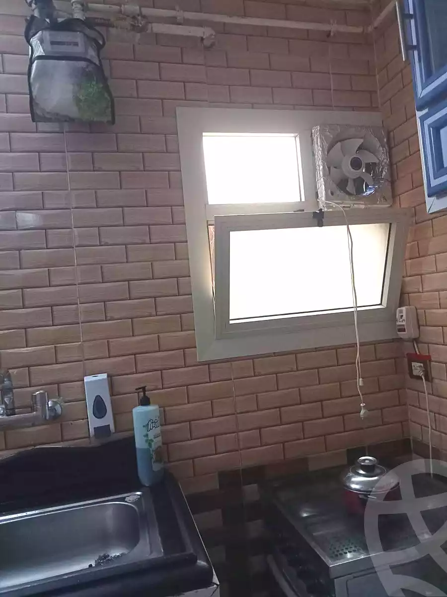 https://aqarmap.com.eg/ar/listing/7052556-for-sale-cairo-ain-shams-ain-shams-el-sharkia-el-eshrein-stt