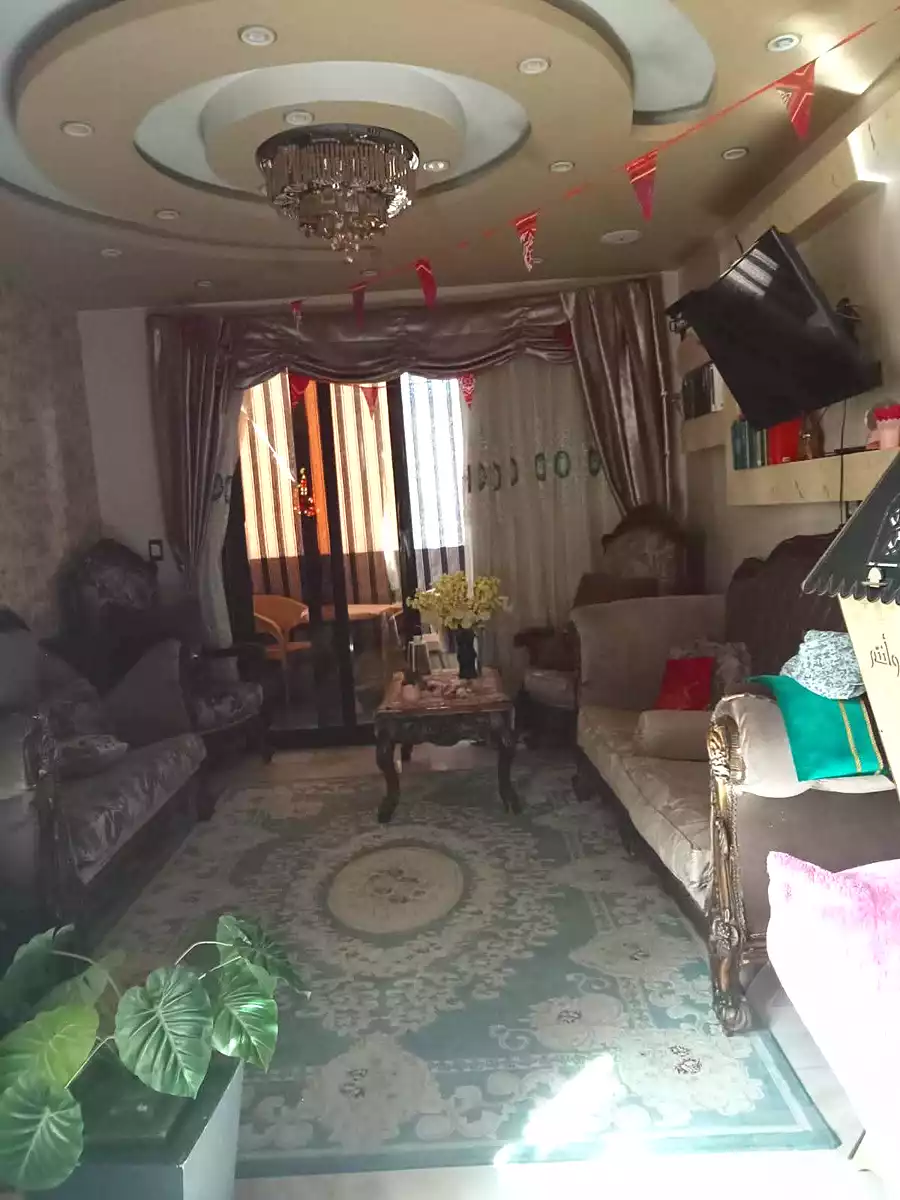 https://aqarmap.com.eg/ar/listing/7052556-for-sale-cairo-ain-shams-ain-shams-el-sharkia-el-eshrein-stt