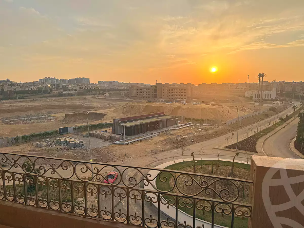 https://aqarmap.com.eg/ar/listing/7052576-for-rent-cairo-new-cairo-compounds-el-mostashareen-compound