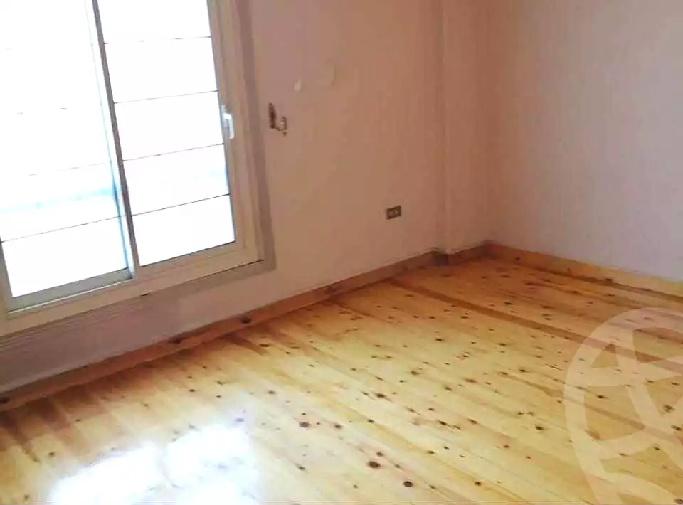 https://aqarmap.com.eg/ar/listing/7050615-for-sale-cairo-el-maadi-sarayat-el-maadi-street-153