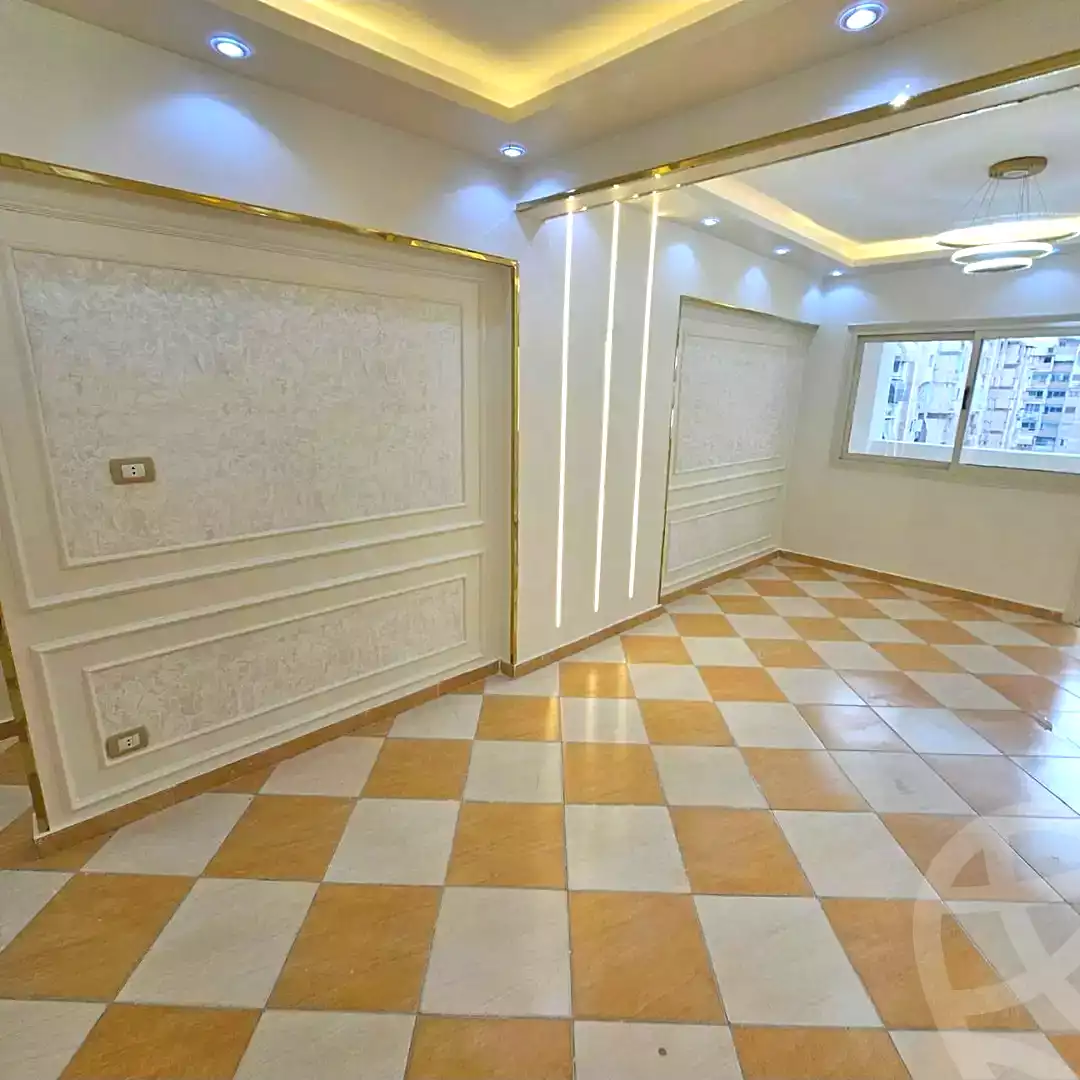 https://aqarmap.com.eg/ar/listing/7053008-for-sale-alexandria-sydy-bshr-sydy-bshr-qbly-faisal-city