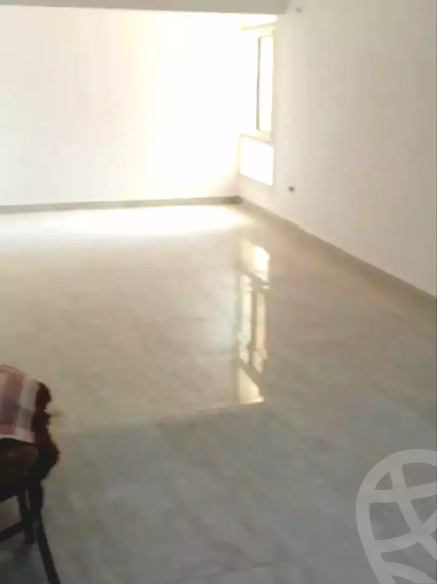https://aqarmap.com.eg/en/listing/7053096-for-rent-alexandria-lsywf-mostafa-kamel-st