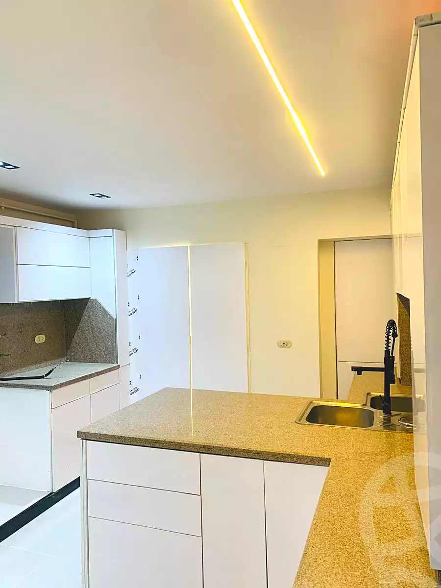 https://aqarmap.com.eg/ar/listing/7053102-for-sale-cairo-el-mohandesen-shareaa-el-hegaz