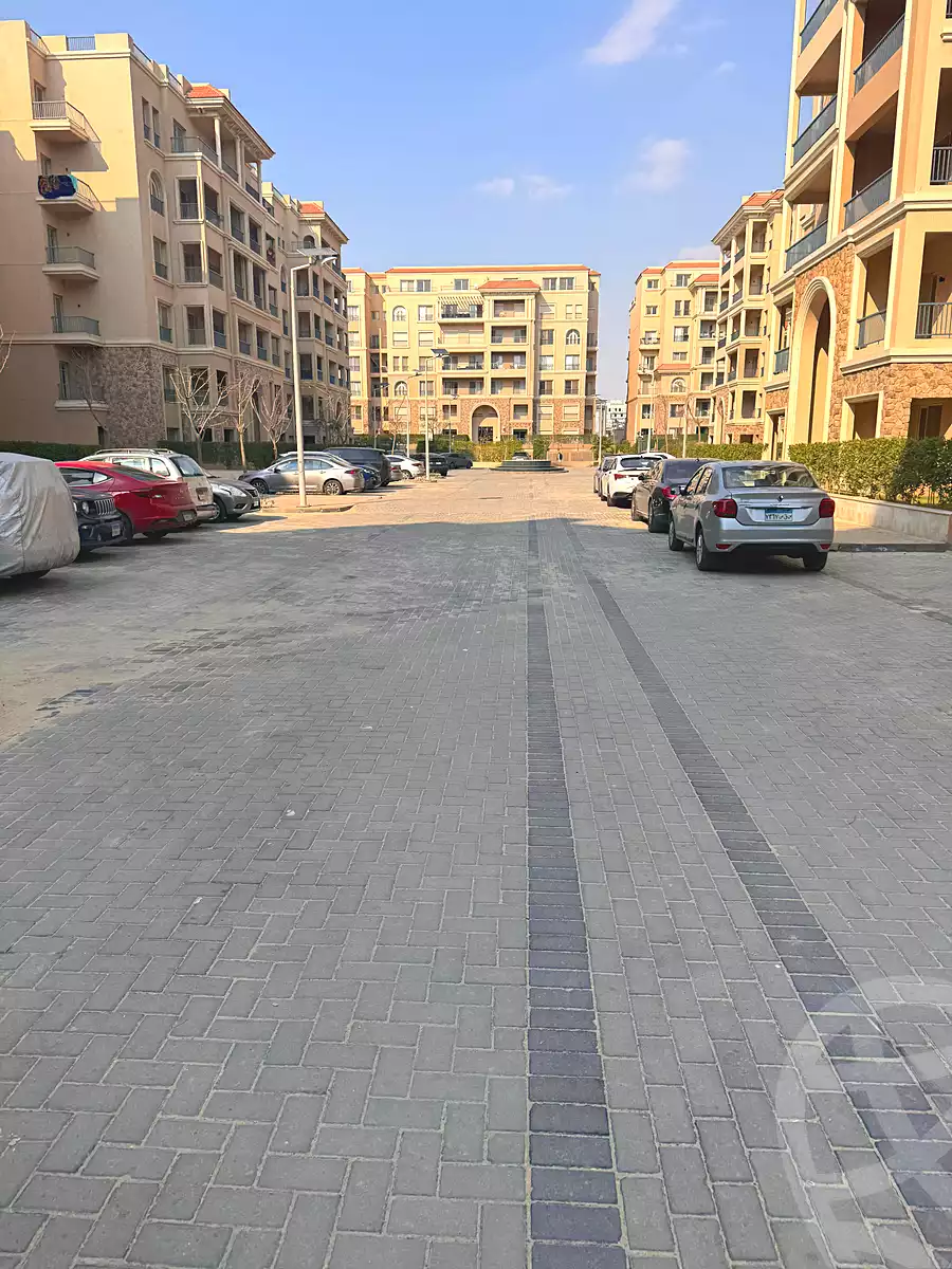 شقة بـ٣ غرف نوم في Ninety Avenue، صورة ٨ من ١٠