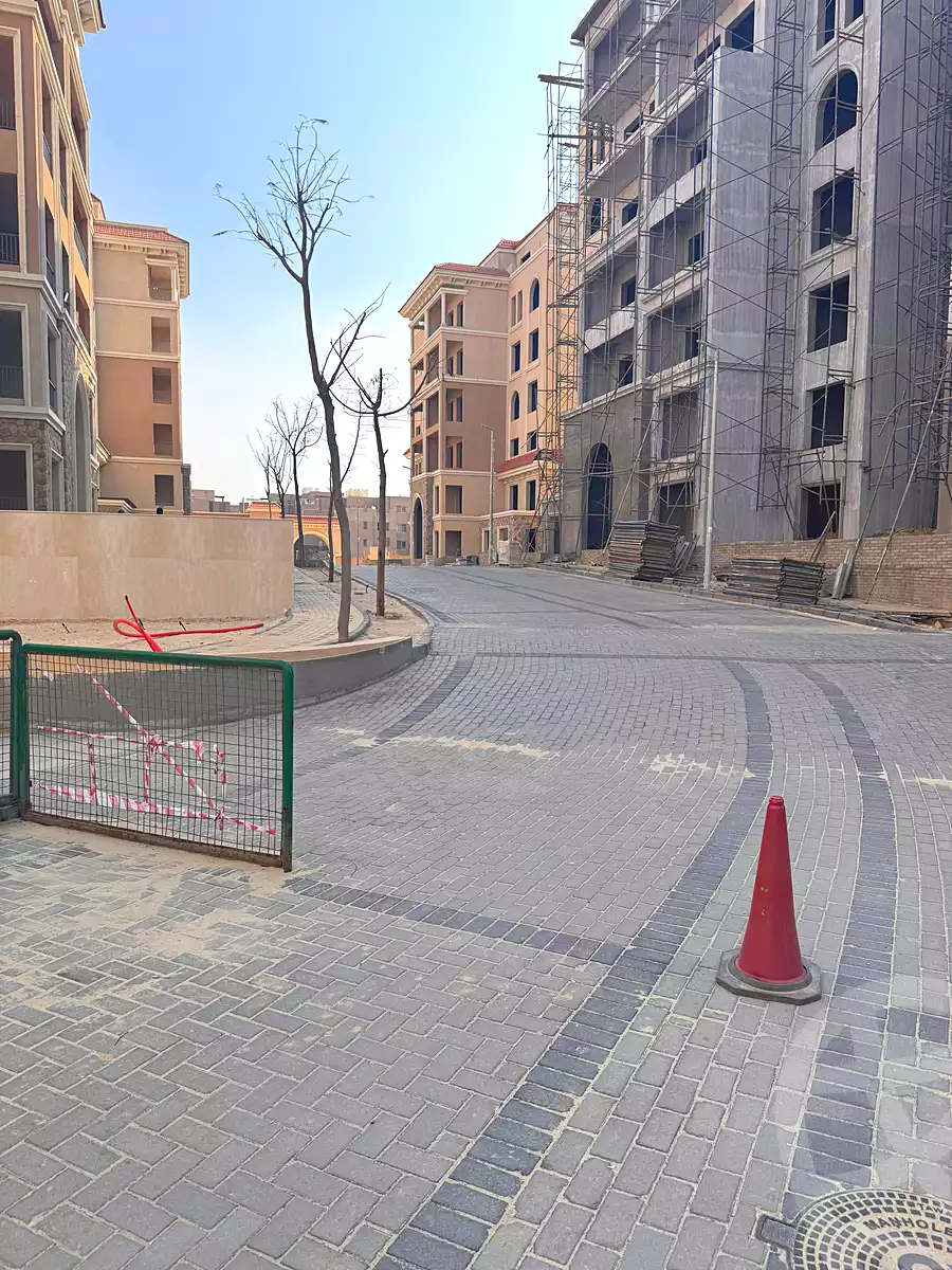 شقة بـ٣ غرف نوم في Ninety Avenue، صورة ٥ من ١٠