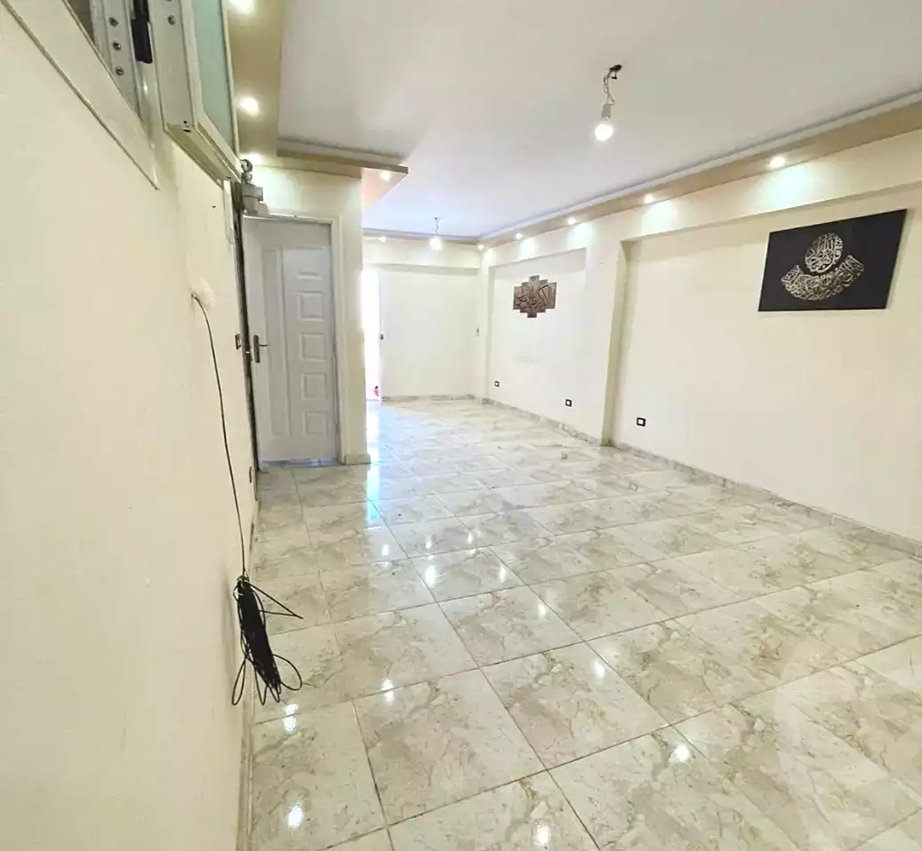 https://aqarmap.com.eg/en/listing/7053236-for-sale-alexandria-lsywf-el-falki