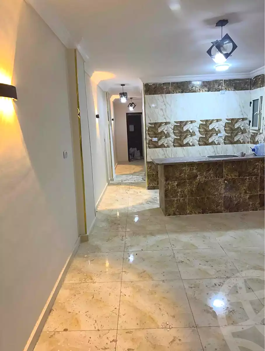 https://aqarmap.com.eg/ar/listing/7053567-for-sale-alexandria-al-agamy-el-hanouvel