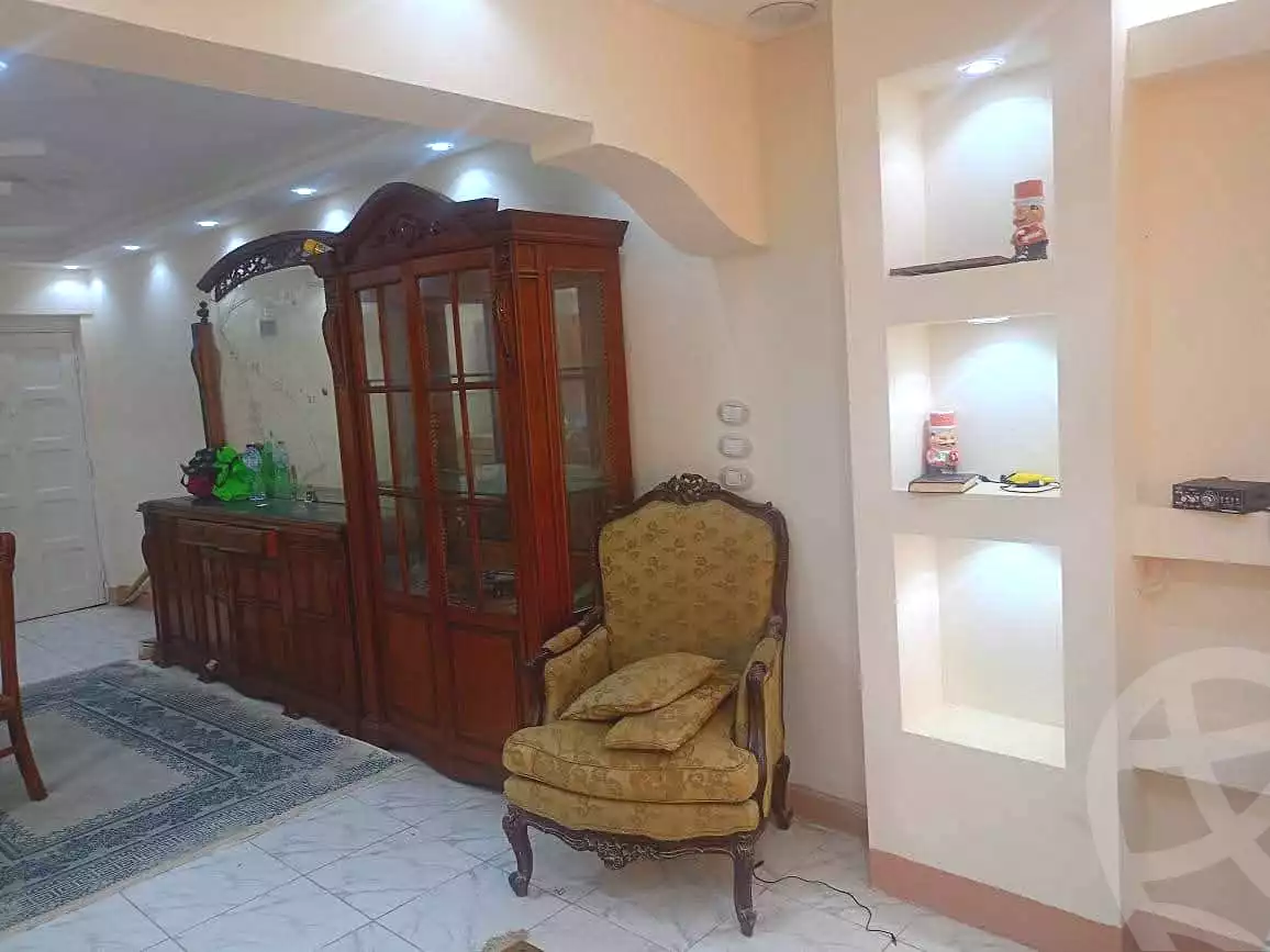 https://aqarmap.com.eg/ar/listing/7053588-for-sale-alexandria-al-agamy-lbytsh-bianchiii