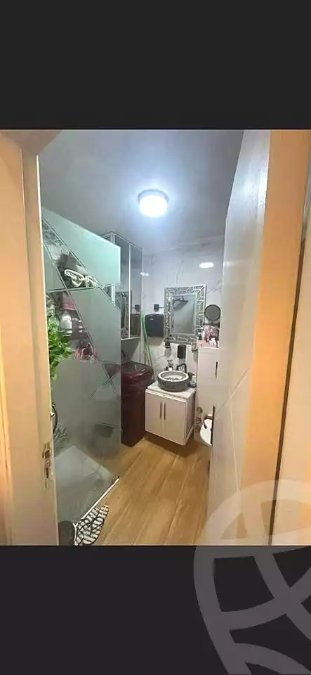 https://aqarmap.com.eg/ar/listing/7053596-for-sale-alexandria-ganaklis