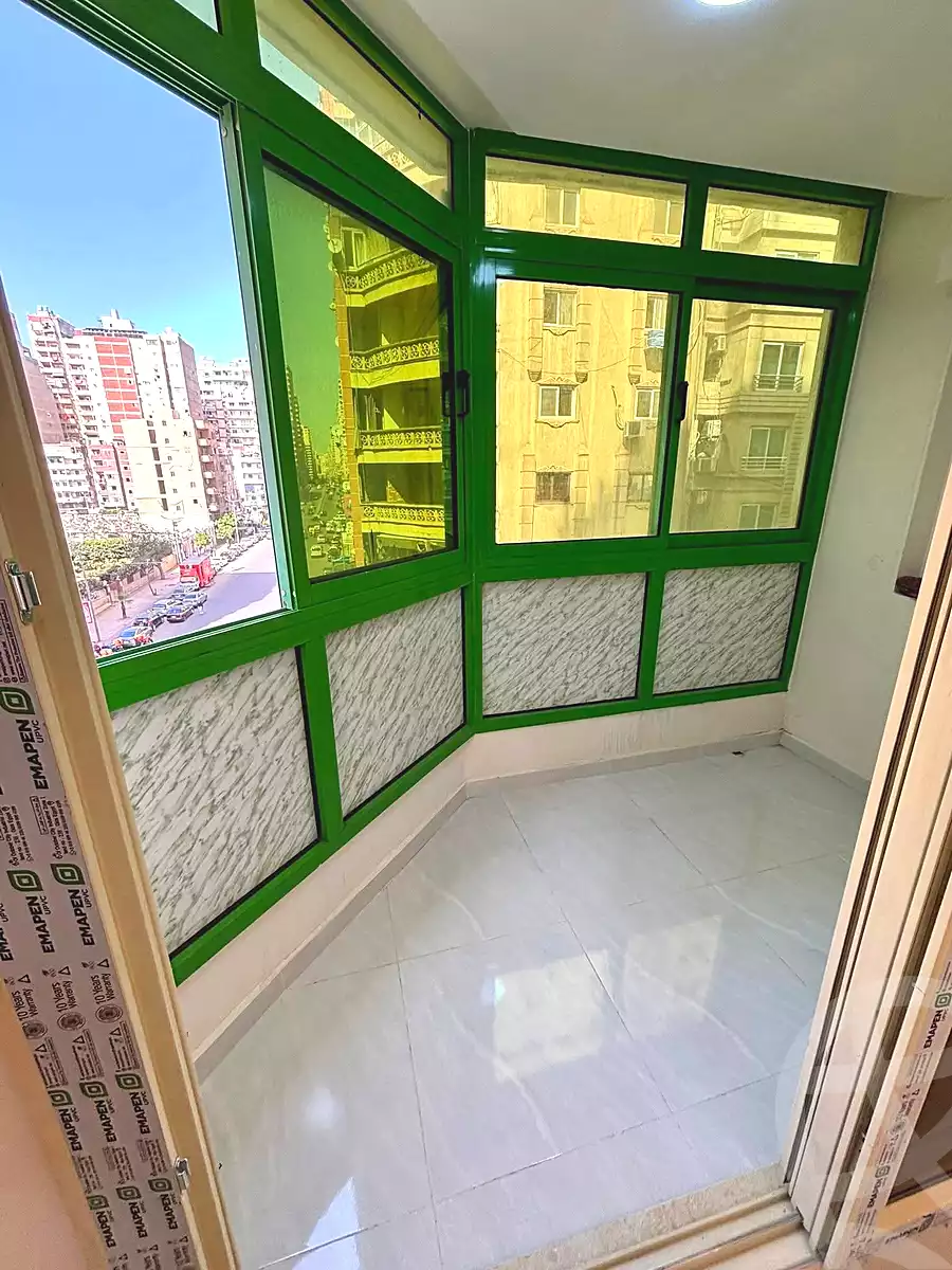 https://aqarmap.com.eg/ar/listing/7053637-for-sale-alexandria-sydy-bshr-sydy-bshr-bhry-shr-mhmwd-l-yswy