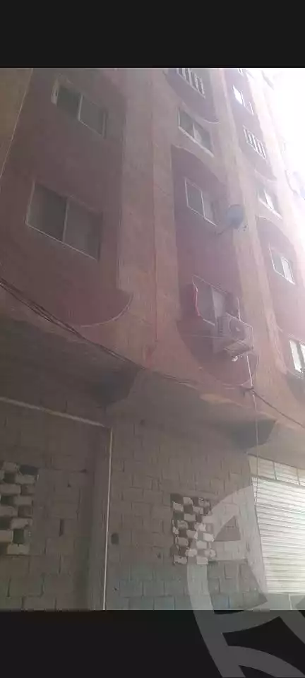 https://aqarmap.com.eg/ar/listing/7053763-for-sale-alexandria-al-agamy-el-hanouvel-al-haded-we-al-soulb-st