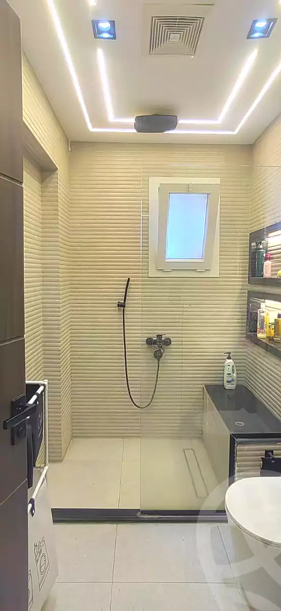 https://aqarmap.com.eg/en/listing/7053850-for-sale-cairo-hadayek-el-koba