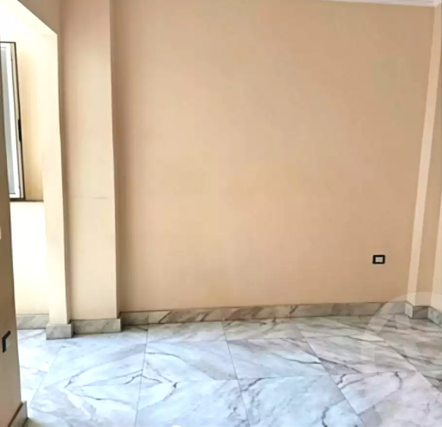 https://aqarmap.com.eg/en/listing/7053890-for-sale-alexandria-moharram-bey-el-rasafa-st