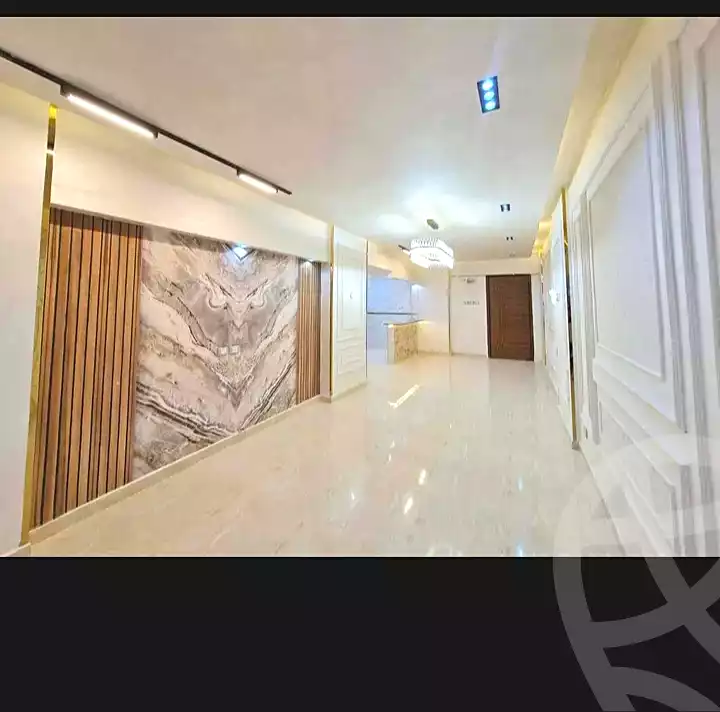 https://aqarmap.com.eg/ar/listing/7053910-for-sale-alexandria-miami-shr-jml-bd-lnsr