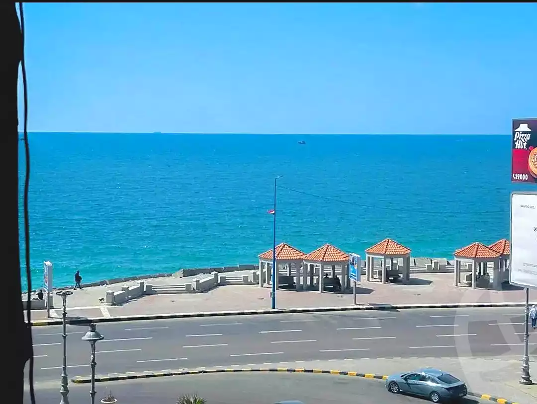 https://aqarmap.com.eg/ar/listing/7054007-for-sale-alexandria-camp-cesar-el-gaish-rd
