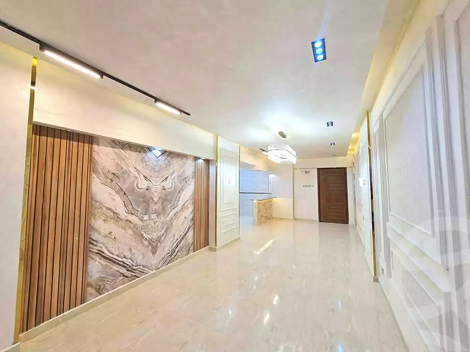 https://aqarmap.com.eg/ar/listing/7054328-for-sale-alexandria-miami