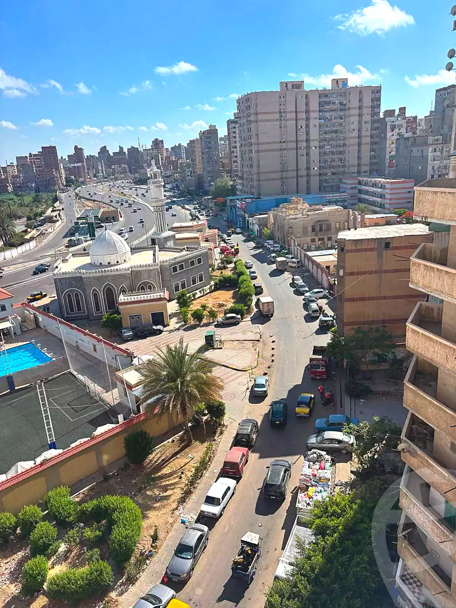 https://aqarmap.com.eg/en/listing/7054430-for-sale-alexandria-moharram-bey-kanal-al-mahmoudeya-al-bahri-st