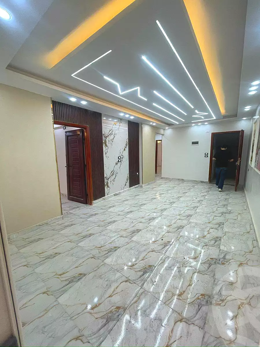https://aqarmap.com.eg/ar/listing/7054638-for-sale-cairo-elnozha-Streettt-27