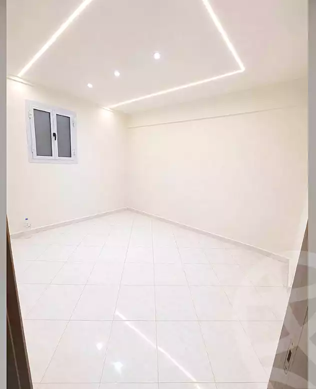 https://aqarmap.com.eg/en/listing/7054698-for-sale-alexandria-lsywf-el-falki
