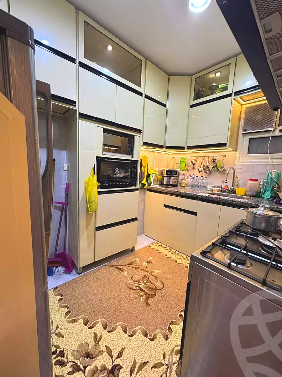 https://aqarmap.com.eg/ar/listing/7054720-for-sale-alexandria-al-agamy-lbytsh-bianchiii