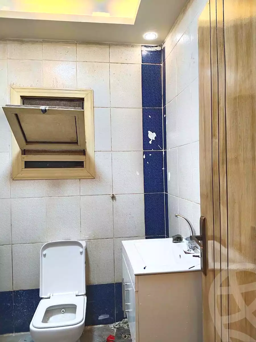 https://aqarmap.com.eg/ar/listing/7054878-for-sale-alexandria-al-agamy-lbytsh-shahr-al-assal-st