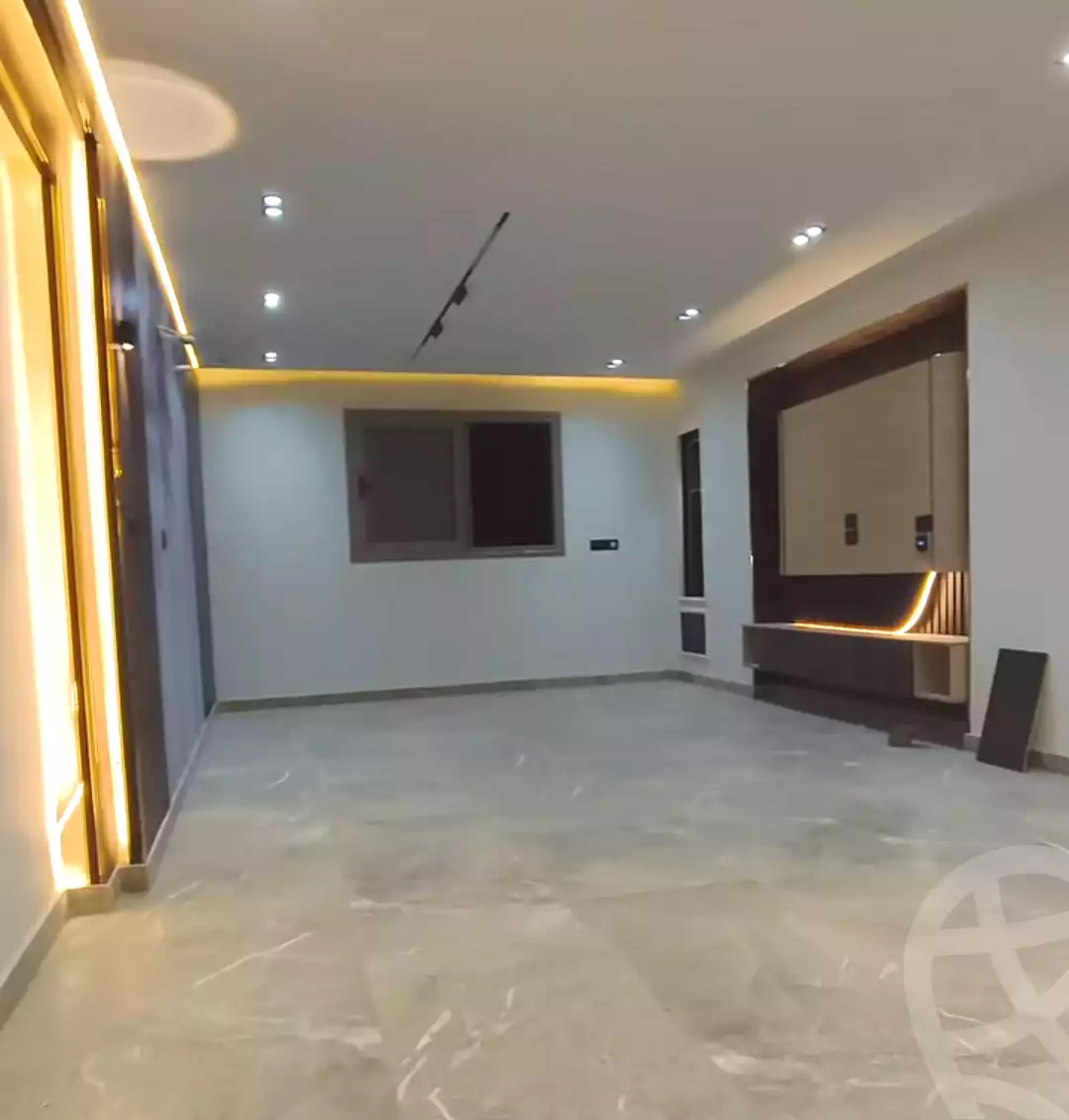 https://aqarmap.com.eg/ar/listing/7054988-for-sale-cairo-elnozha-Streettt-27