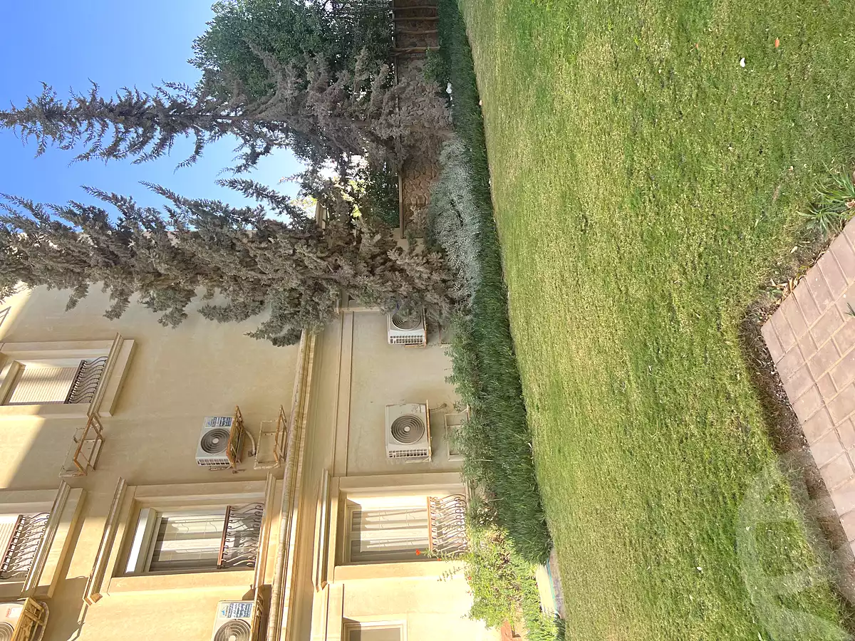 https://aqarmap.com.eg/en/listing/7054910-for-sale-cairo-new-cairo-compounds-mountain-view-hyde-park