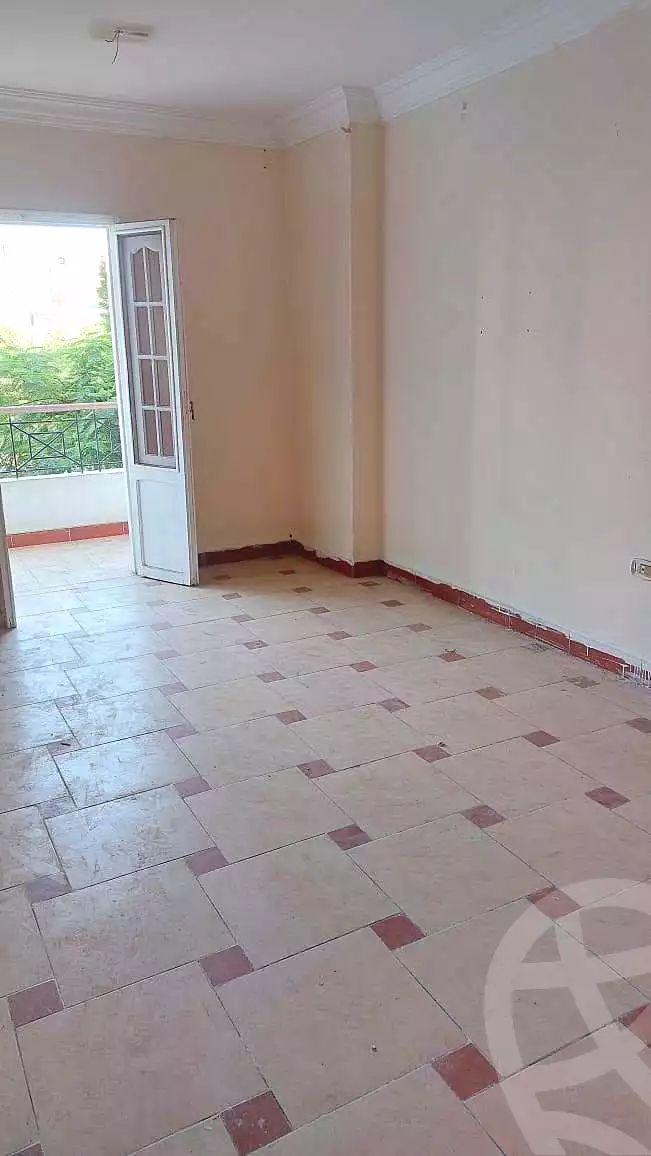 https://aqarmap.com.eg/ar/listing/7055168-for-rent-cairo-helwan-helwan-el-sharkeya-mostafa-safwat-st