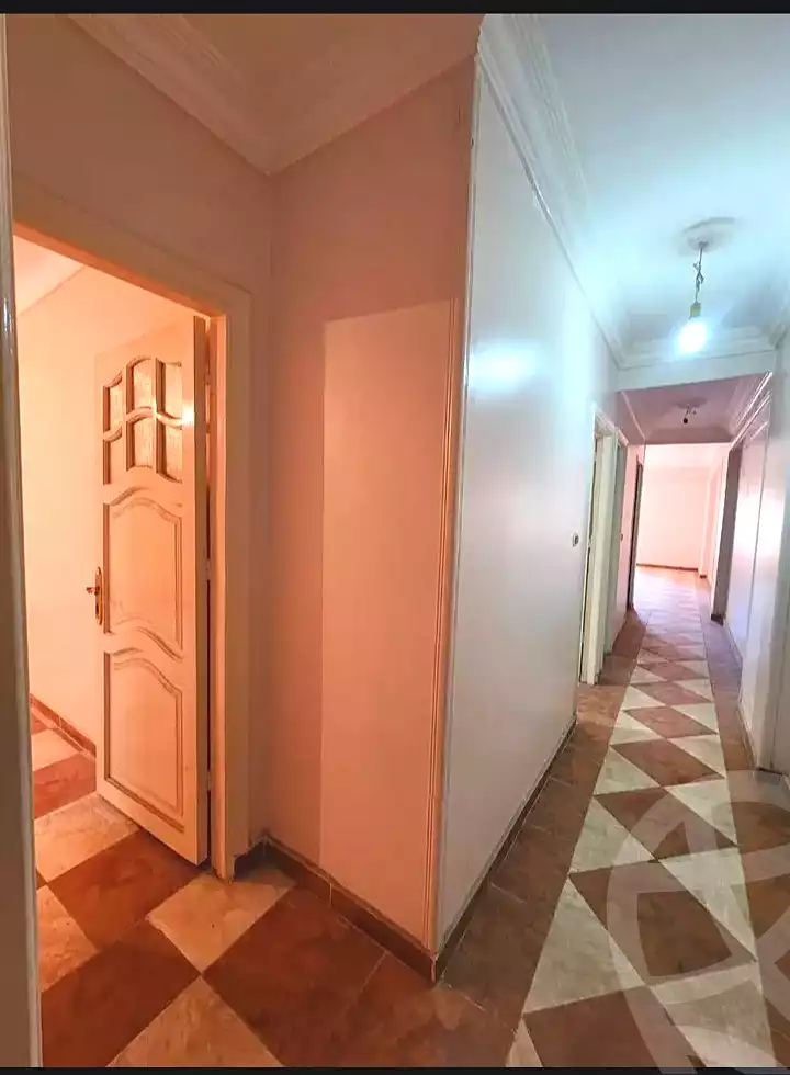 https://aqarmap.com.eg/en/listing/7055254-for-sale-alexandria-sydy-bshr-sydy-bshr-qbly