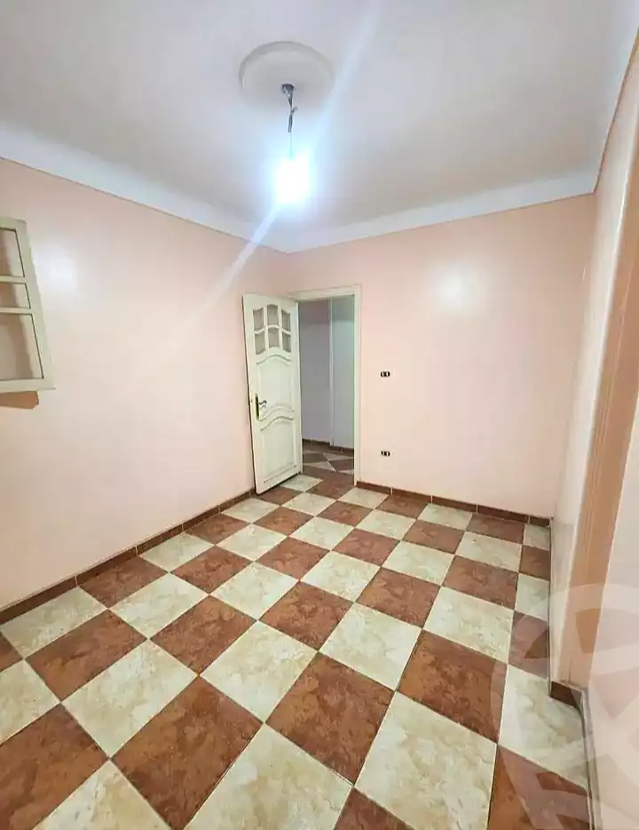 https://aqarmap.com.eg/en/listing/7055254-for-sale-alexandria-sydy-bshr-sydy-bshr-qbly