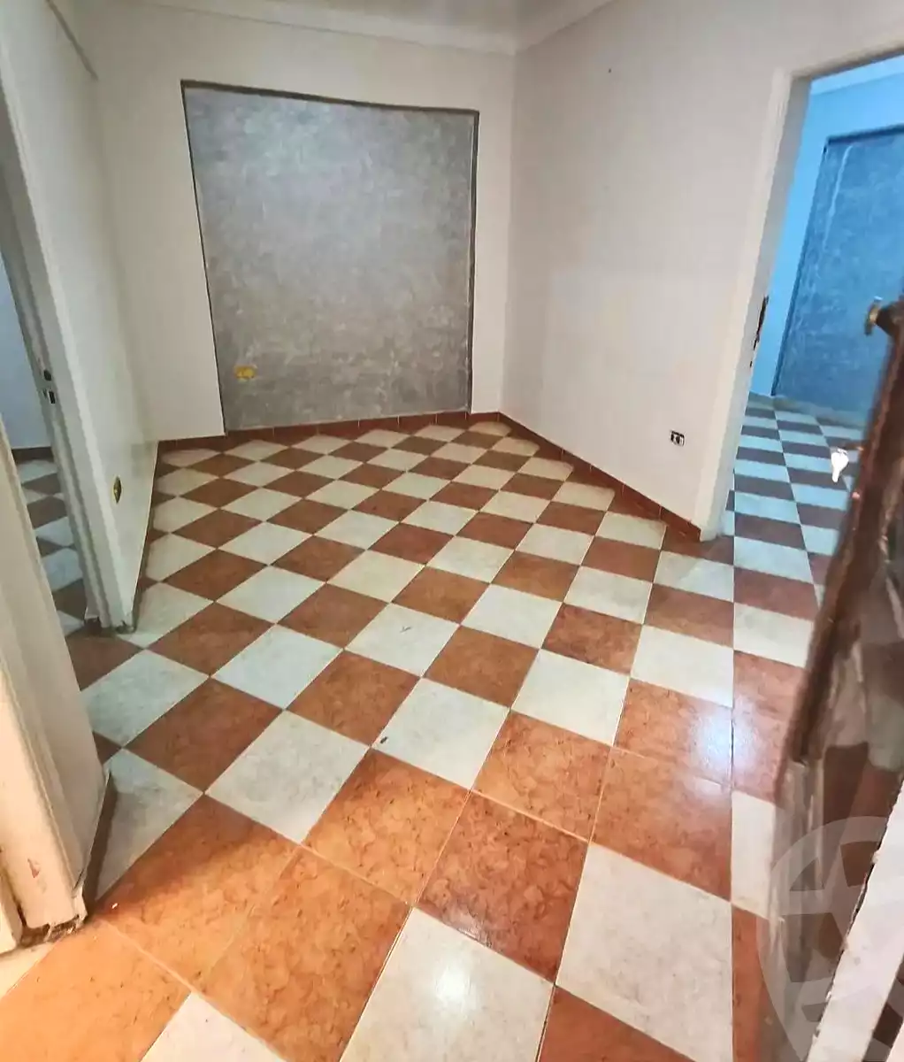 https://aqarmap.com.eg/en/listing/7055314-for-sale-alexandria-lsywf-el-falki