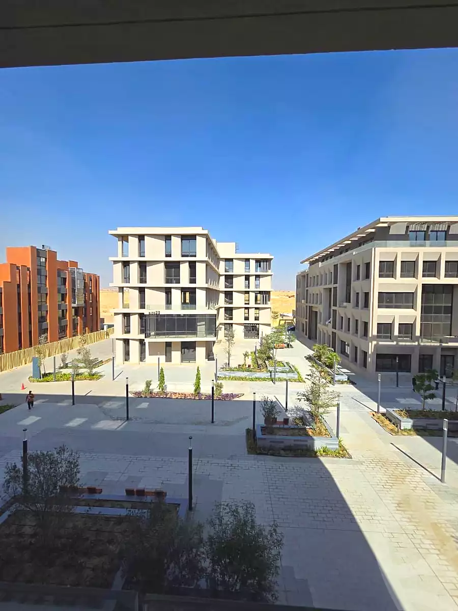 https://aqarmap.com.eg/ar/listing/7055527-for-sale-cairo-new-cairo-compounds-district-5-the-plateau-district-5